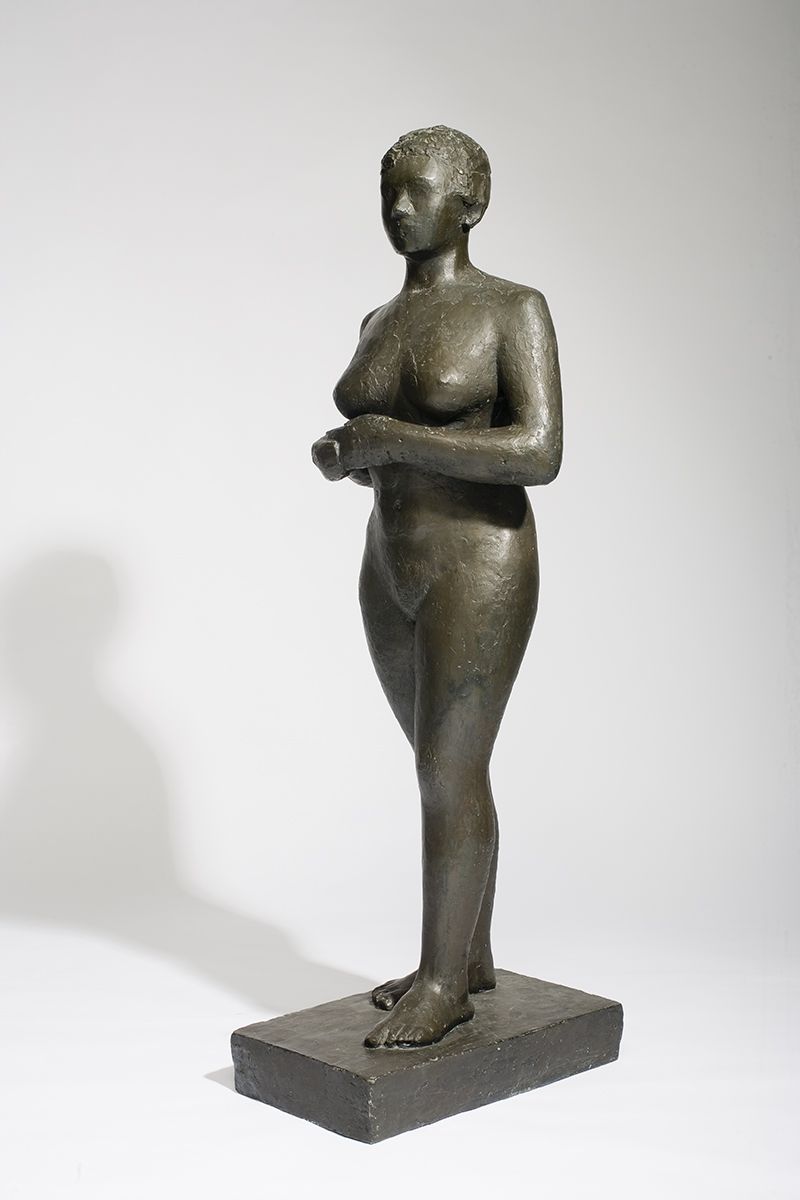 Astrid Noack, <i>Standing Female</i>, 1937<br>Bronze. 144,5 cm (height)<br>Donation 1975 by the New Carlsberg Foundation. Inv.nr. 2003-014. ©Artists heirs. Photo: Guldager