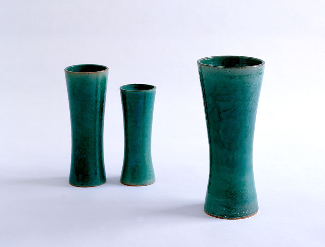 Ursula Munch-Petersen, <i>Vases</i>, 1999<br>Wheel-thrown, glazed stoneware. Inv.nr. 2000-002: 40,4 cm (height). Inv.nr. 2000-003: 34,2 cm. Inv.nr. 2000-004: 28,2 cm<br>Purchased 2000. ©The artist. Photo: Guldager
