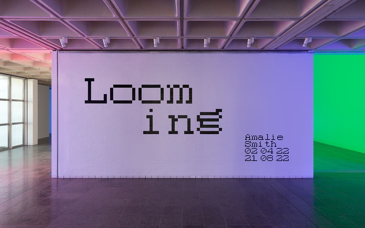 <i>Amalie Smith – Looming</i>. Holstebro Kunstmuseum, 2022. Exhibition view. Photo: David Stjernholm